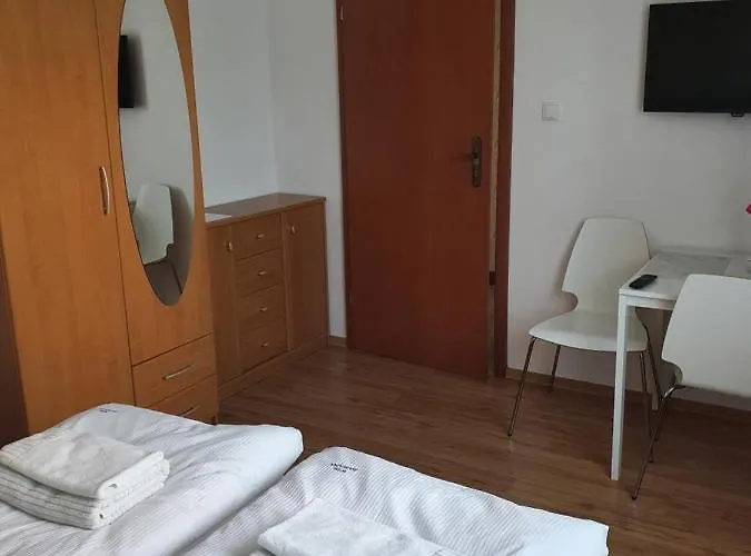 ホームステイ Samana